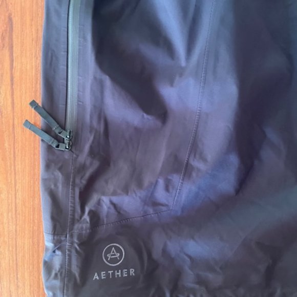 Aether Apparel - performance shell  - worn twice - Picture 4 of 5